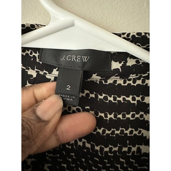 J Crew Sleeveless Printed Blouse Womens Size S Lightweight V Neck Office Career - Picture 3 of 9